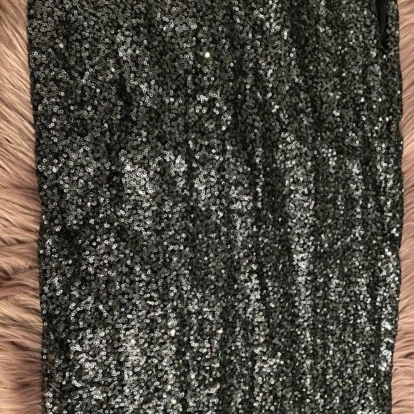 Skirt - Picture 4 of 5